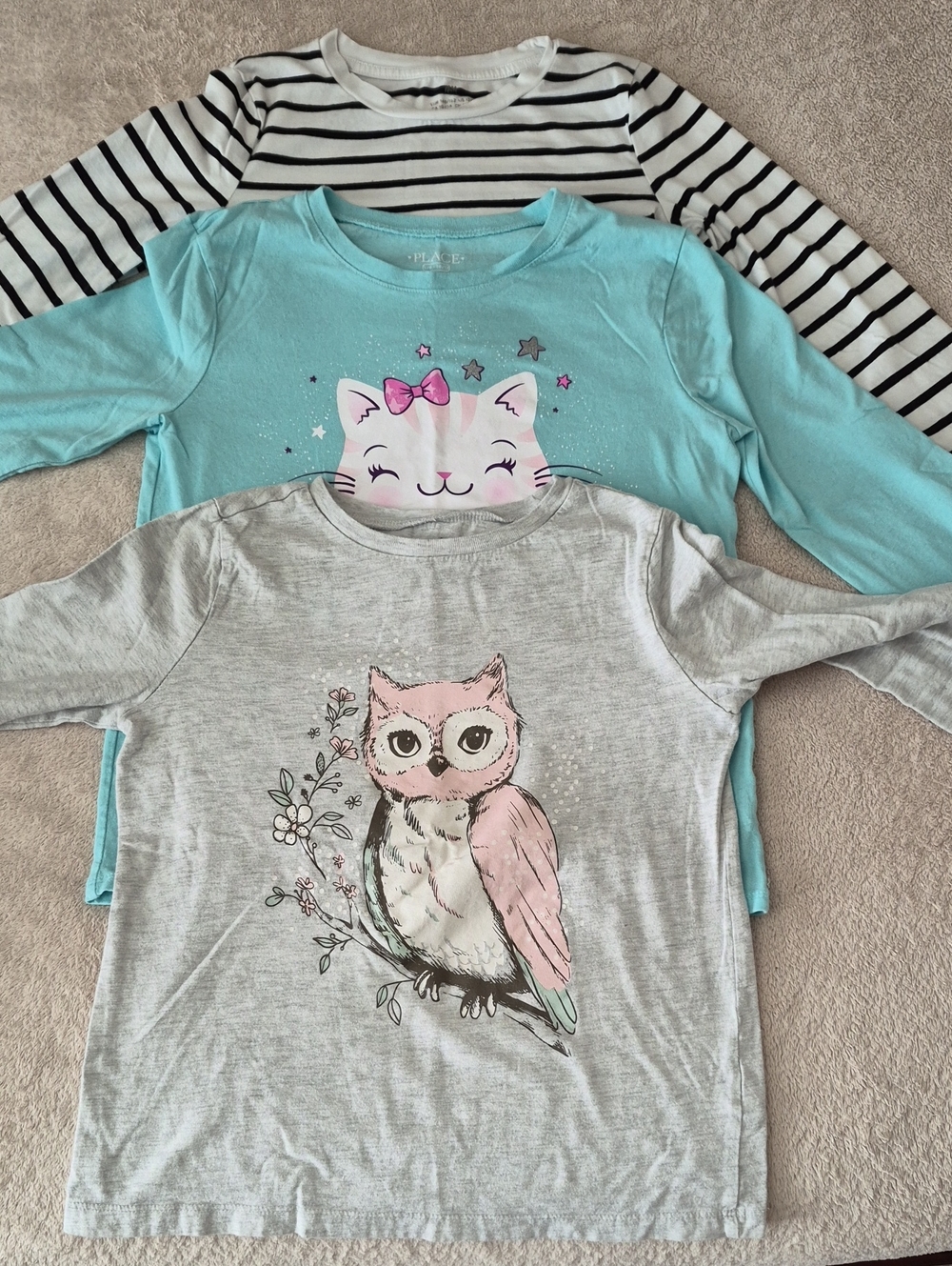 Girls Graphic Long-Sleeve Tees